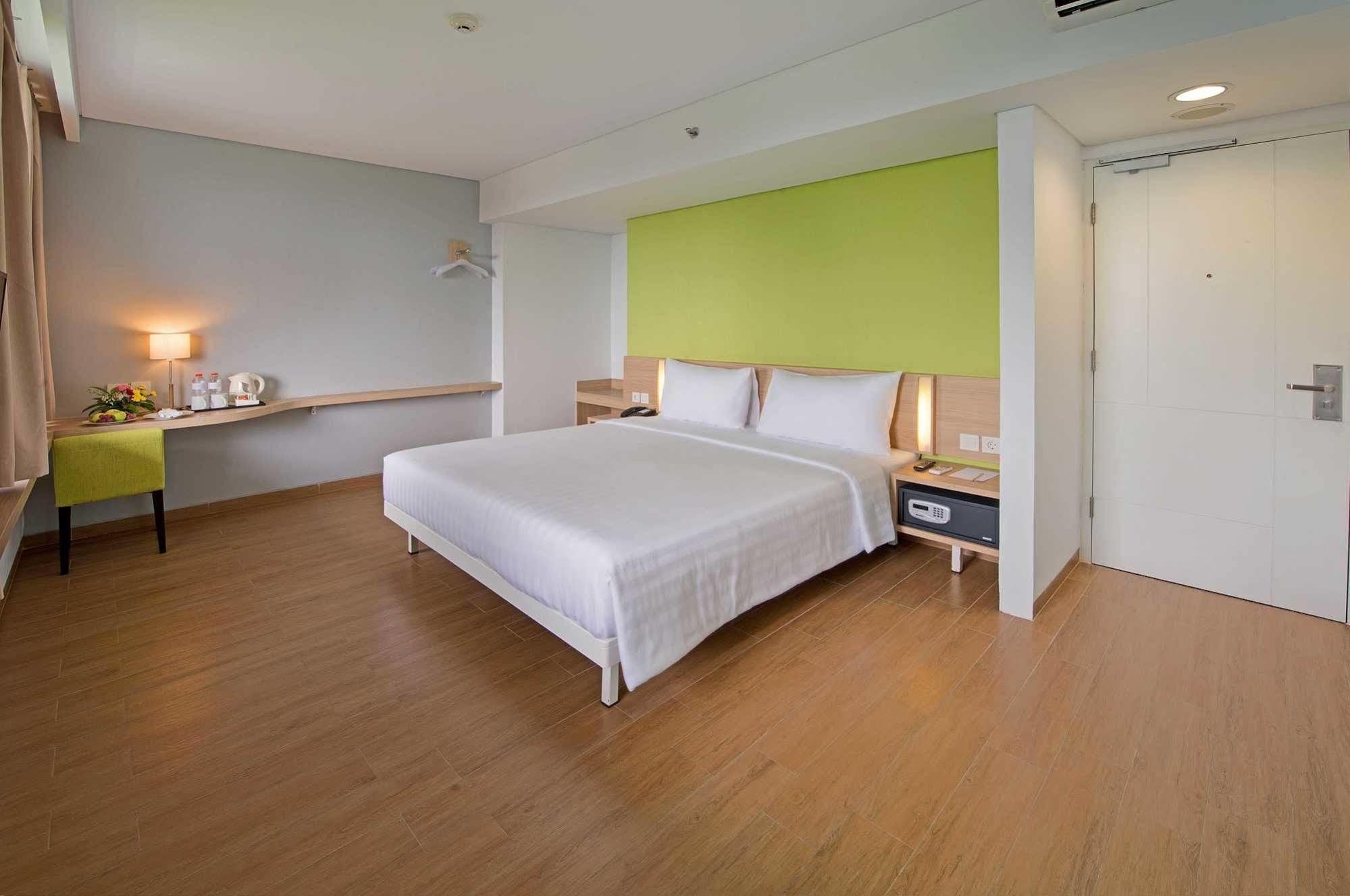 Whiz Prime Hotel Pajajaran Bogor Eksteriør billede