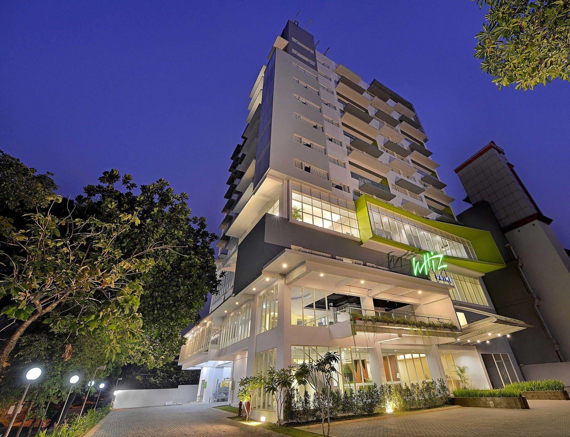 Whiz Prime Hotel Pajajaran Bogor Eksteriør billede